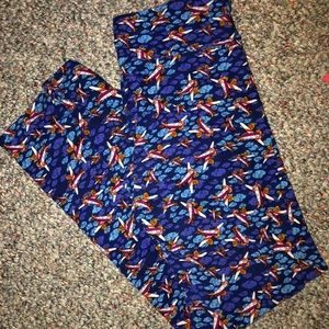 Lularoe airplane leggings